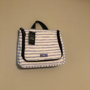 Scout toiletry bag